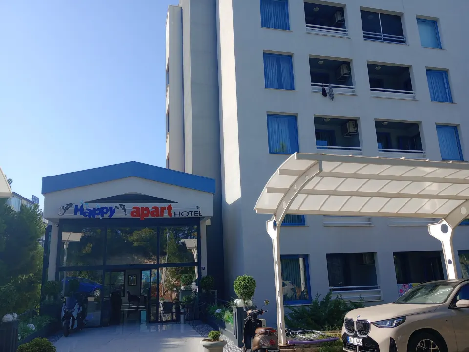 Happy apart otel